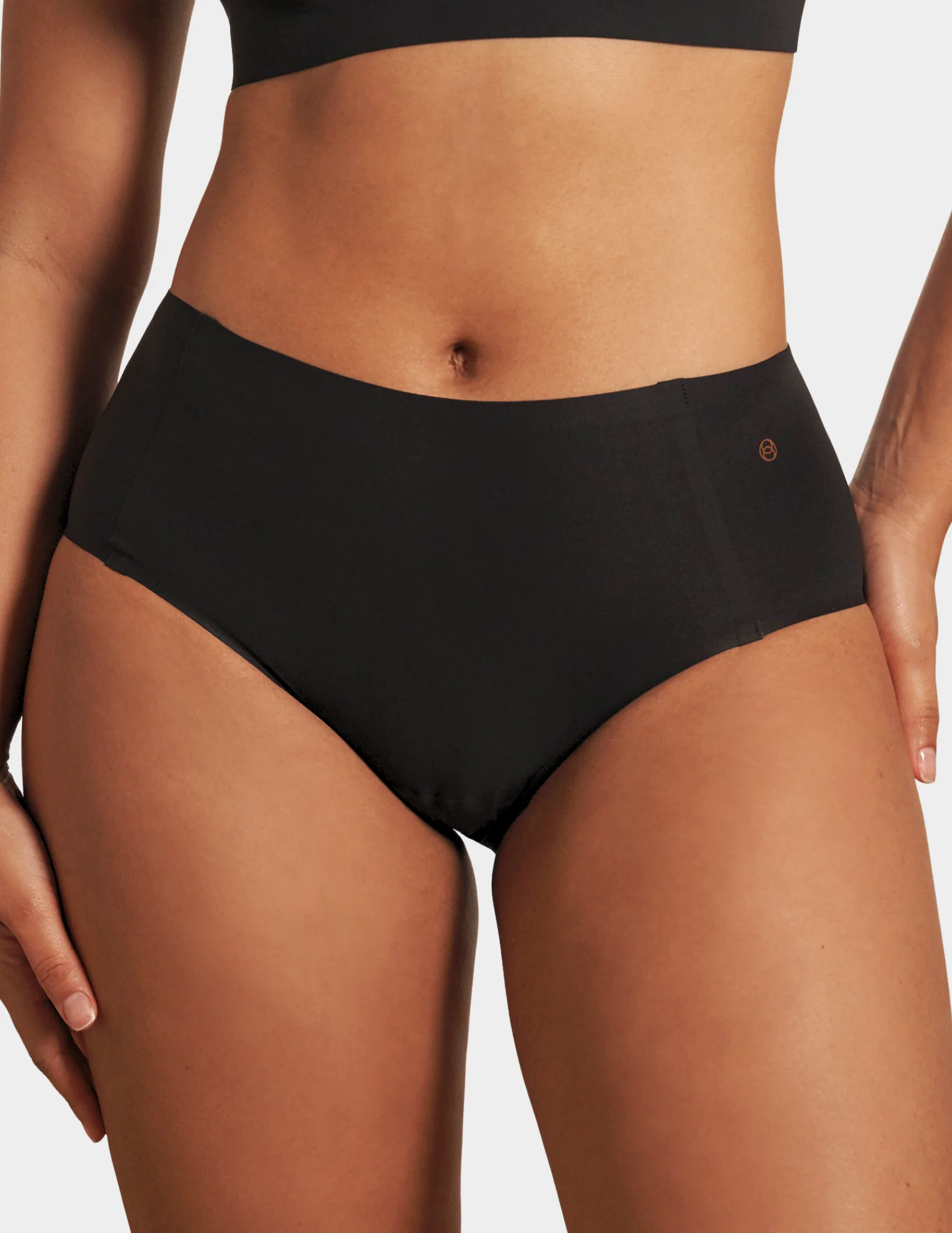 High-Waisted Retro Bikini - Image 4