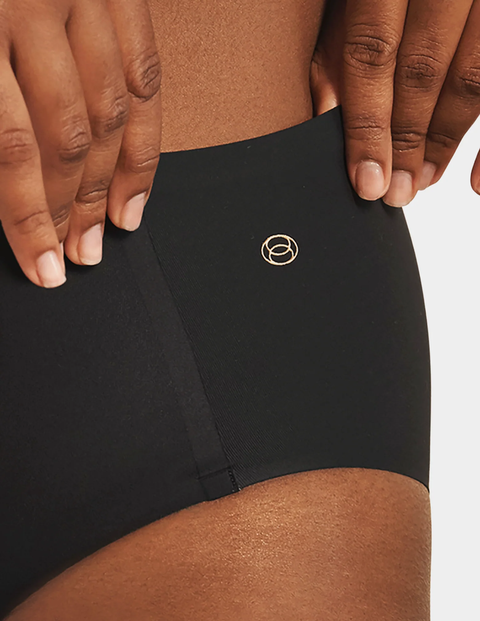 High-Waisted Retro Bikini - Image 9